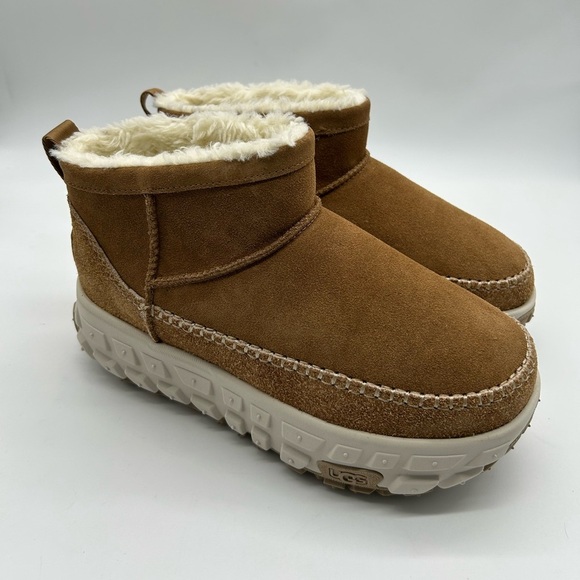 UGG Chestnut Suede Platform Booties Women 14 / Men 13 New without Box - Picture 3 of 8